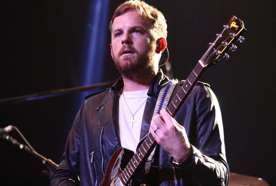 Back Beat Seattle Show Review & Photos Kings of Leon KeyArena