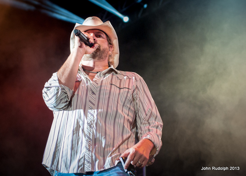 Toby Keith Front and Smoke (1 of 1)