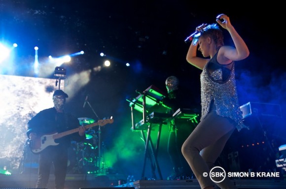 Robyn + Röyksopp performing at Marymoor Park, Redmond WA. 26.06.2014