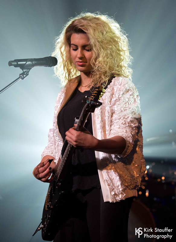 17 ToriKelly ND5_5216-a