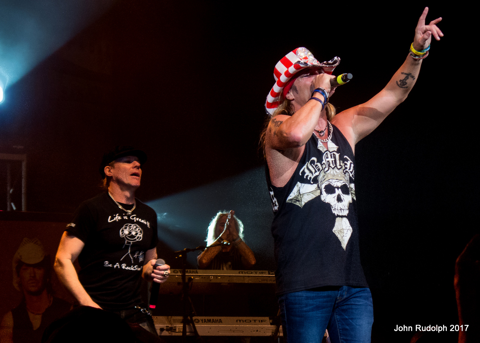 Back Beat Seattle | Photos: Bret Michaels Band with Warrant @ ShoWare ...