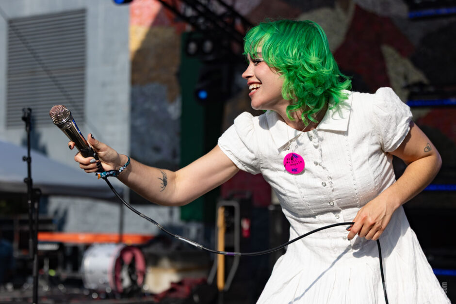 Scowl performing at Bumbershoot 2025 in Settle, Washington.