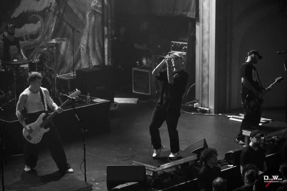 Landmvrks - Neptune Theater 2025-10-1 - Photo By Diane Webb