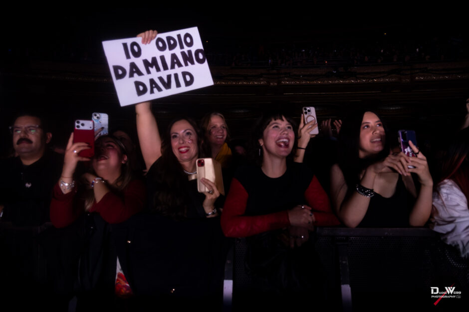 Damiano David - Paramount Theater - 2025-11-20 - Photo By Diane Webb